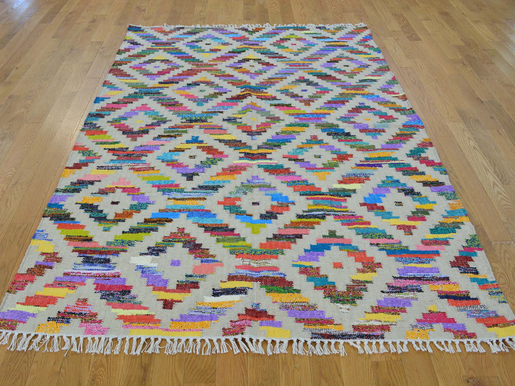 Buy 5' x 7' Hand Woven Geom...