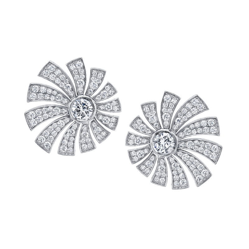 Round Diamond Stud Earrings