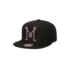 Mitchell &amp; Ness Men's Mitchell &amp; Ness  Black Inter Miami CF Logo Snapback Hat, Main, color, Black
