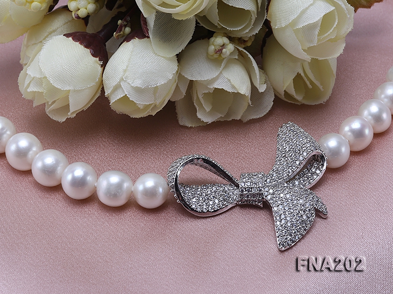 9-10mm White Round Freshwat...