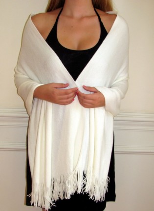 Beautiful Ivory White Knit ...