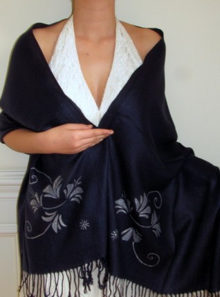 Navy Cashmere Silver Design...