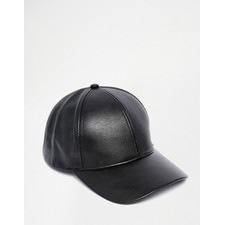  Baseball Cap In Black Faux Leather