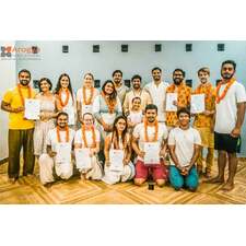 200 hour yoga teacher training in rishikesh