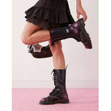Dr. Martens 1B99 Bex Bratz Boot in Black – Stylish &amp; Edgy Footwear for Fashion-Forward Dressing