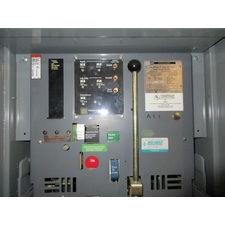 DSL-206 Square D 800A MO/DO 400A Cont. Current 1200A Fuses LIG Air Circuit Breaker (In Structure)
