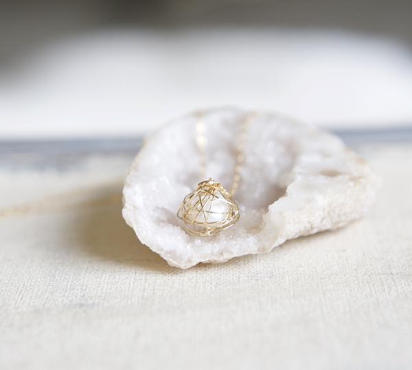 White Pearl Wire Wrapped Go...