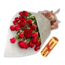 Rose With Toblerone Pack- Sendflowersphilippines.com