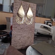 Premium Quality, Stylish Fashion Jewellery Exclusively Available High Quality, Premium Stylish Fashion Jewellery suitable for all occasion likes Office, Daily wear, Party wear. Good & Unique Gift Idea for mother, sister, wife, friend.