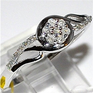 White Gold Fashion Ring 0.1...