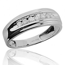 7MM Wide Mens Wedding Band 10K White Gold 1/4cttw Ring (i2/i3, i/j)