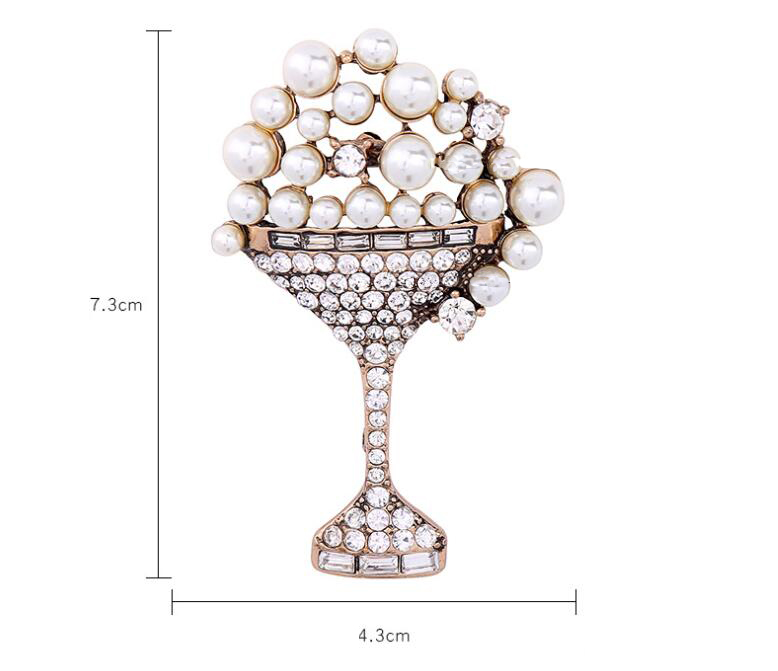 P91130 Pearl goblet crystal diamond brooch,8090jewelry.com