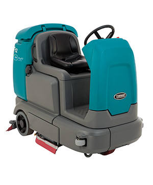 Tennant T12 - Ride On Scrubber