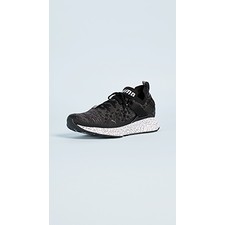 PUMA Ignite evoKNIT Lo Hypernature Sneakers