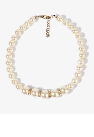 Graduated Pearlescent Neckl...