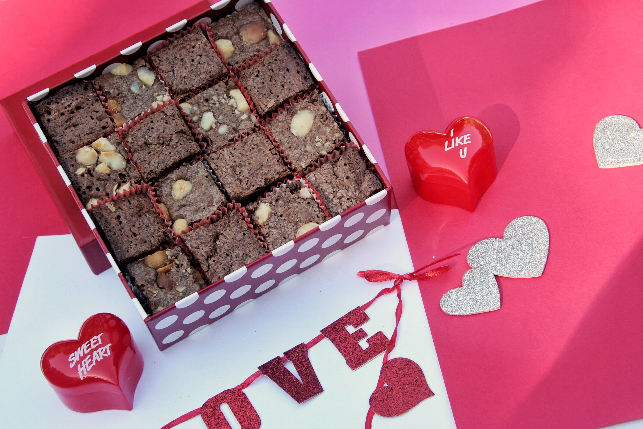 Valentine Brownie Bites Gif...