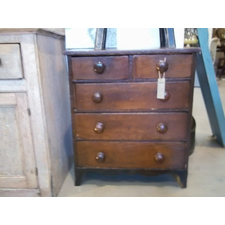 victorian chest of drawres