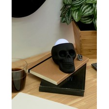 Typo Skull Light