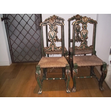 four venetion chairs
