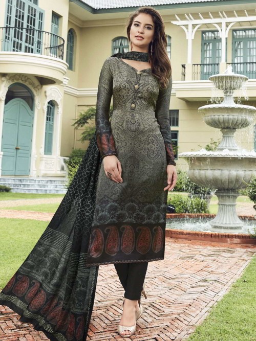 Outstanding Multicolour Des...