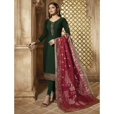 Drashti Dhami Green Embroidered Straight Cut Suit