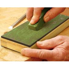 Honing Compound – What Is It and Why It's Used