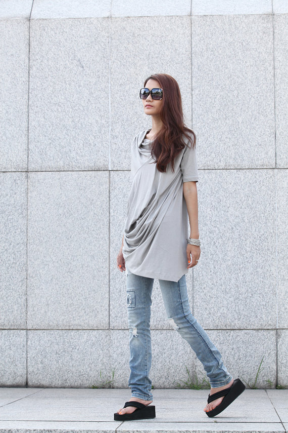 Casual Lagenlook And Relaxed Pullover Short Sleeve T-shirt Dress Top For Women in Light Grey - NC381